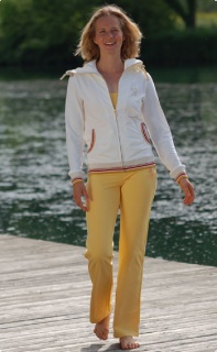 Joga-Hose lang - Sonnengru�